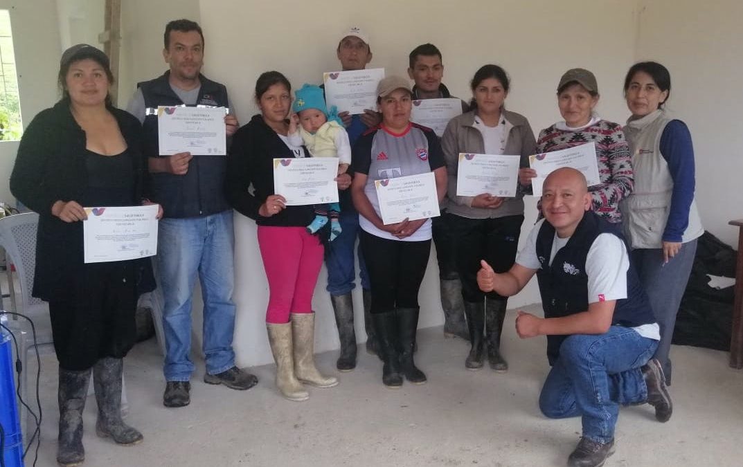 Agricultores de Chinchipe y Palanda reciben capacitación en Manejo de Plaguicidas