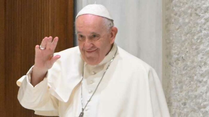 El papa otorga la gestión exclusiva de los activos financieros al Banco del Vaticano