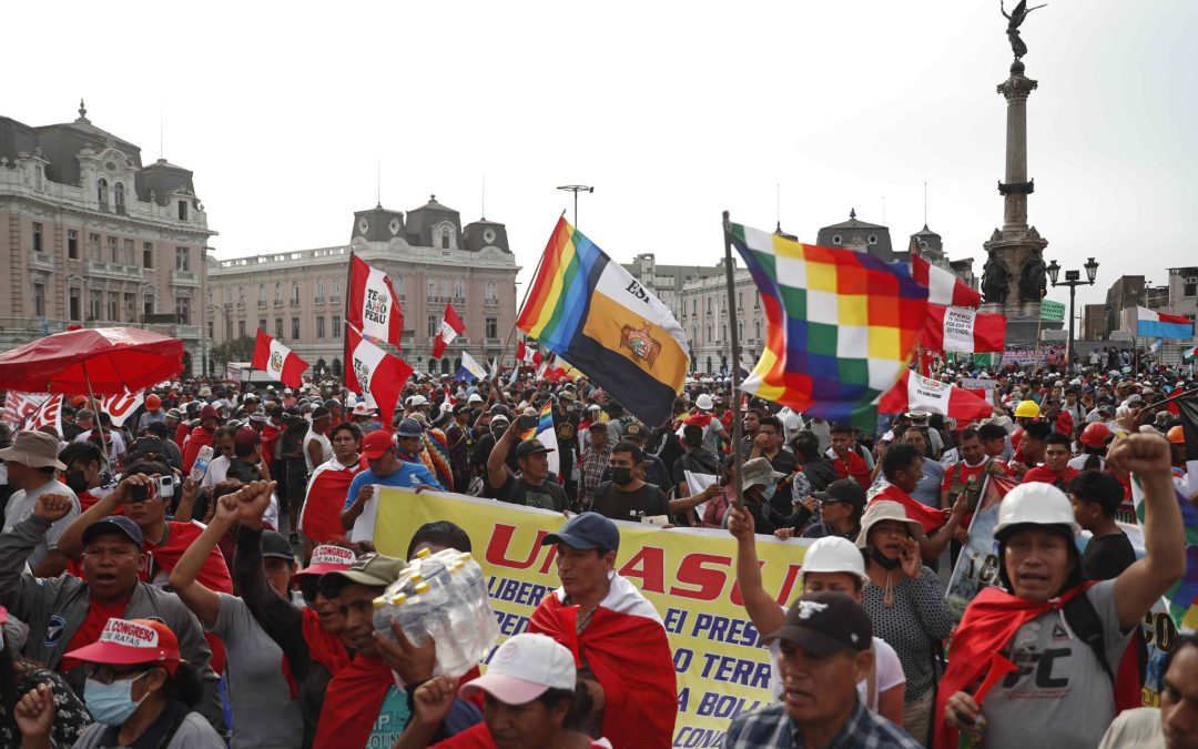Expertos de ONU piden poner fin a violencia en Perú
